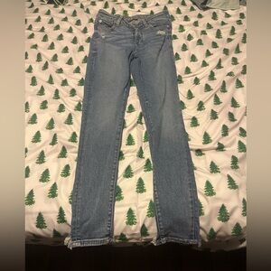 American Eagle Outfitters Light Blue Skinny Jeans